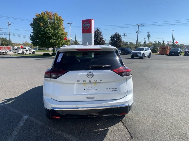 New 2026 Nissan Rogue Platinum image 6