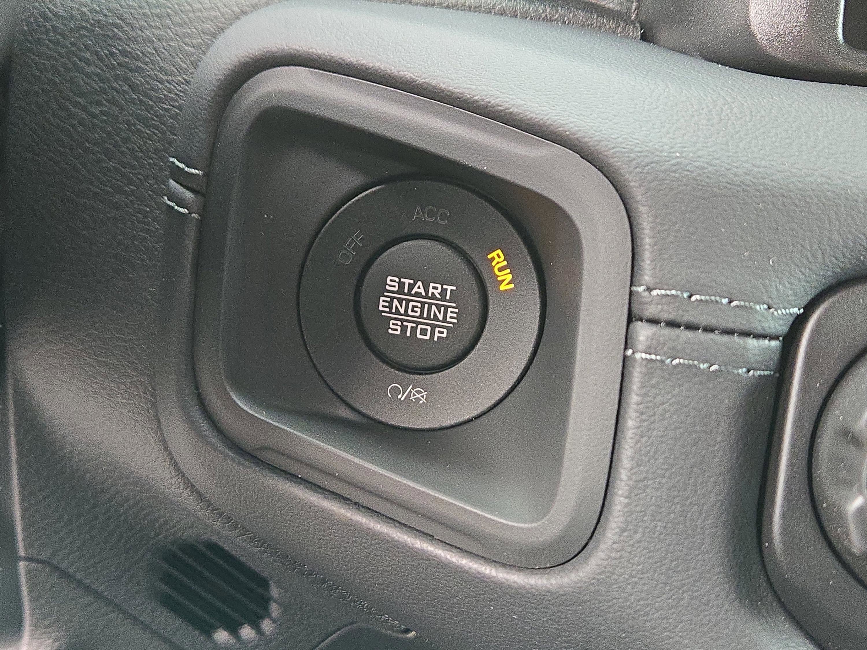 New 2026 Jeep Wrangler Unlimited Rubicon w/ Safety Group image 27