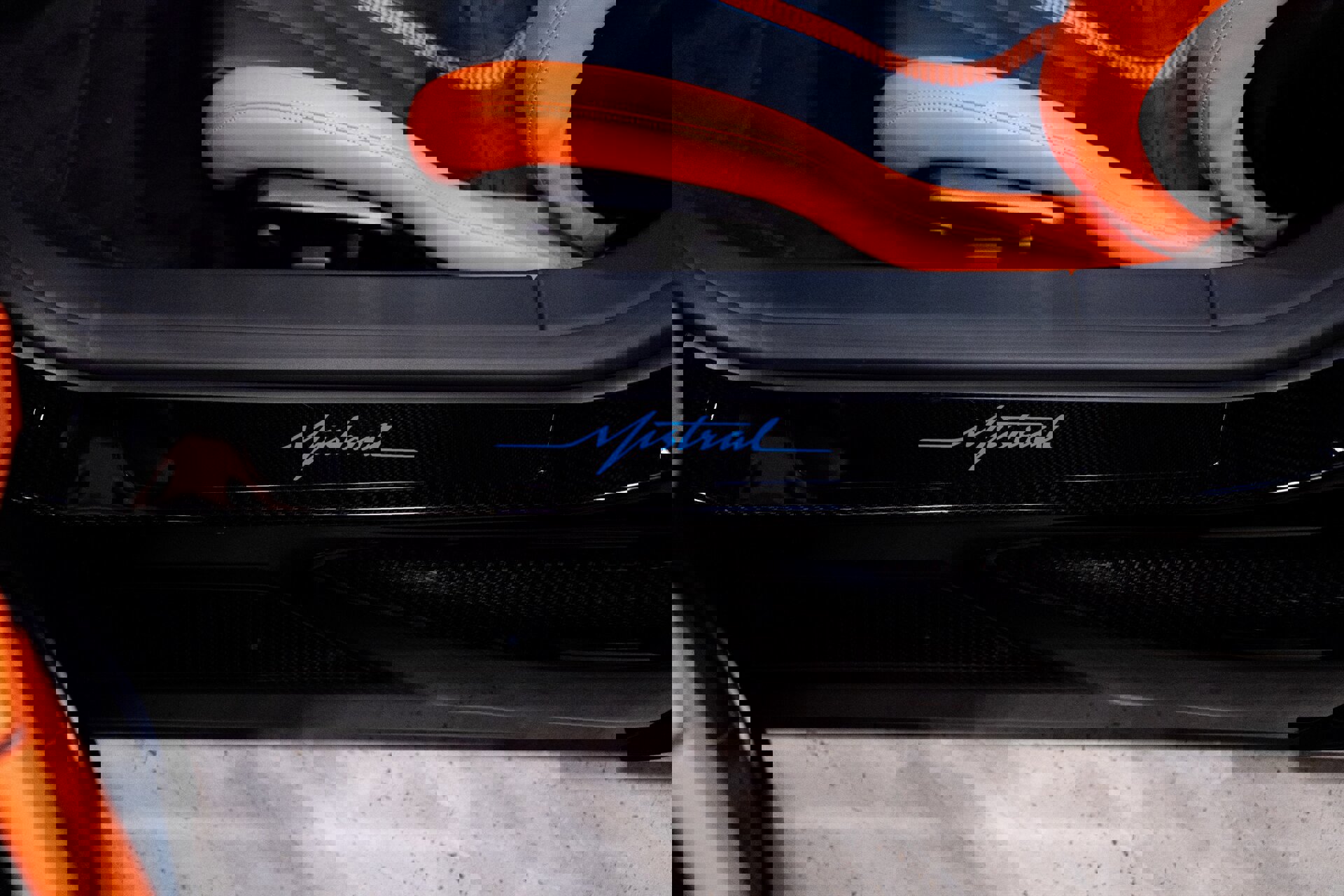 Used 2025 Bugatti Mistral image 16