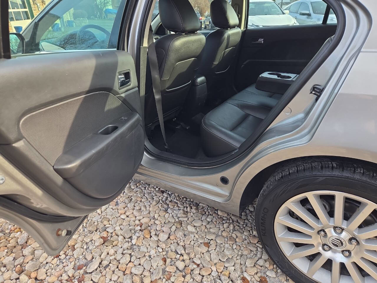 Used 2009 Mercury Milan Premier image 17