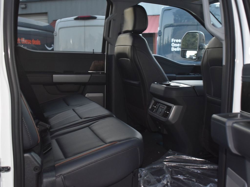 New 2025 Ford F350 Lariat w/ Lariat Ultimate Package image 14