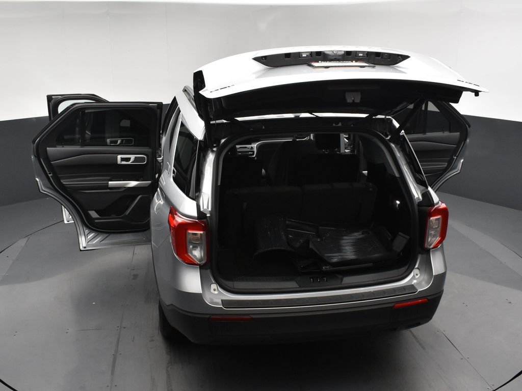 Used 2023 Ford Explorer XLT AWD/4WD image 23