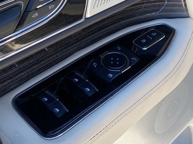 Used 2023 Lincoln Navigator Black Label AWD/4WD image 11
