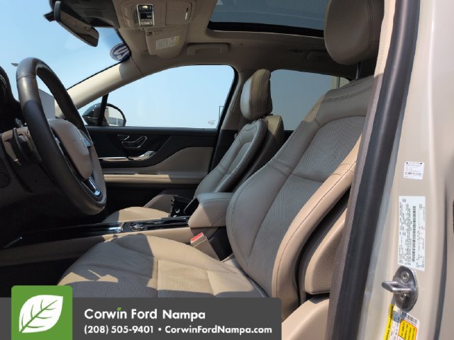 Used 2020 Lincoln Corsair Reserve w/ Equipment Group 201A FWD image 23