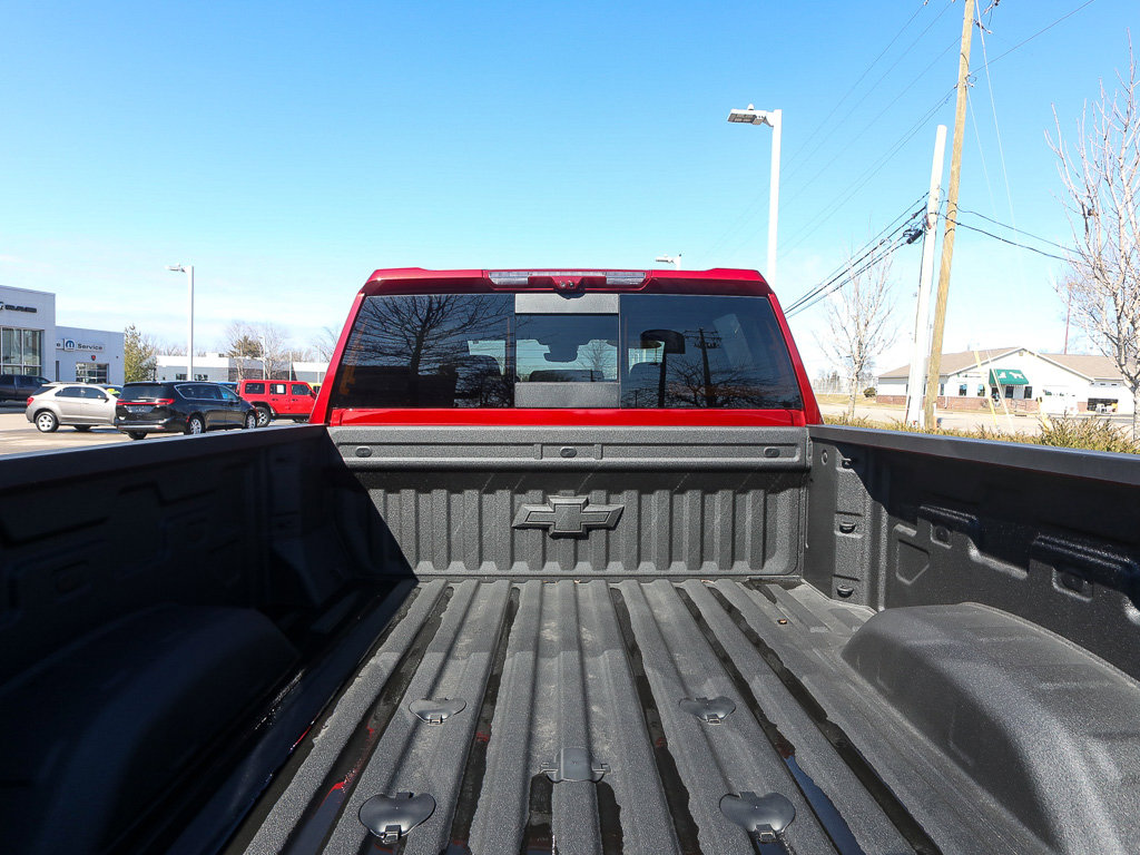 Used 2025 Chevrolet Silverado 2500 LTZ w/ LTZ Premium Package image 10