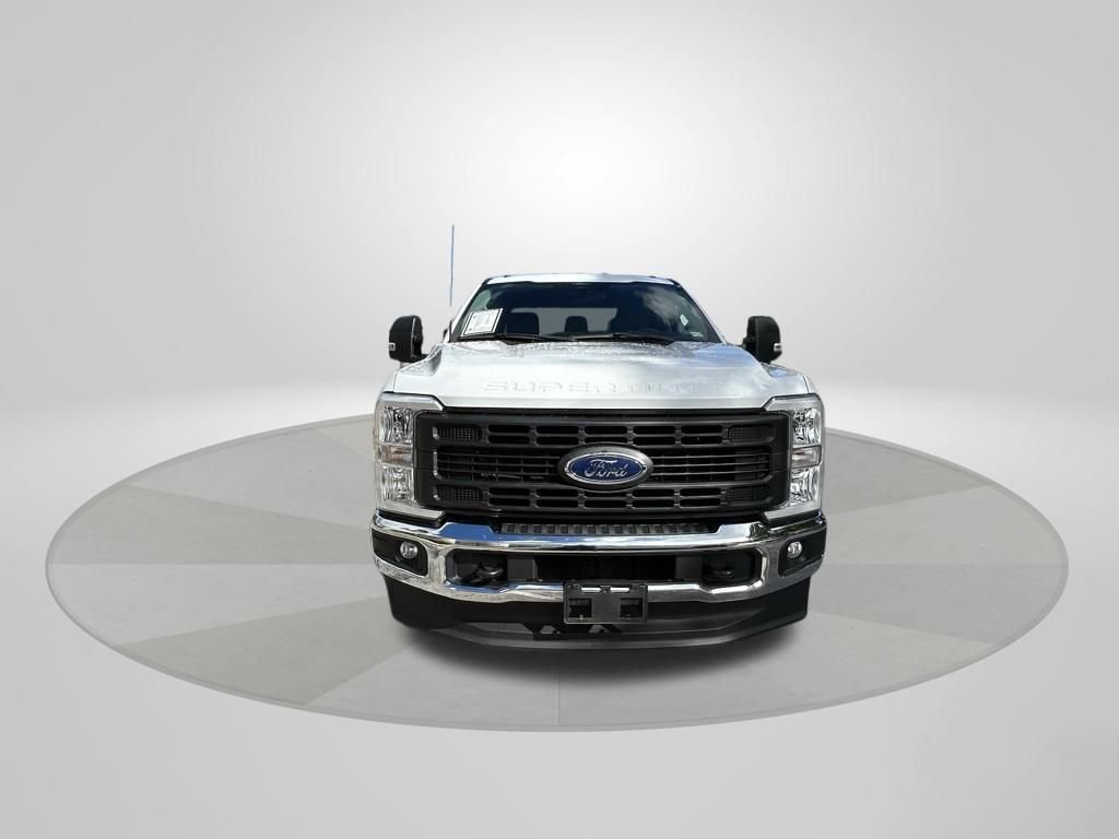 Used 2024 Ford F350 XL image 2