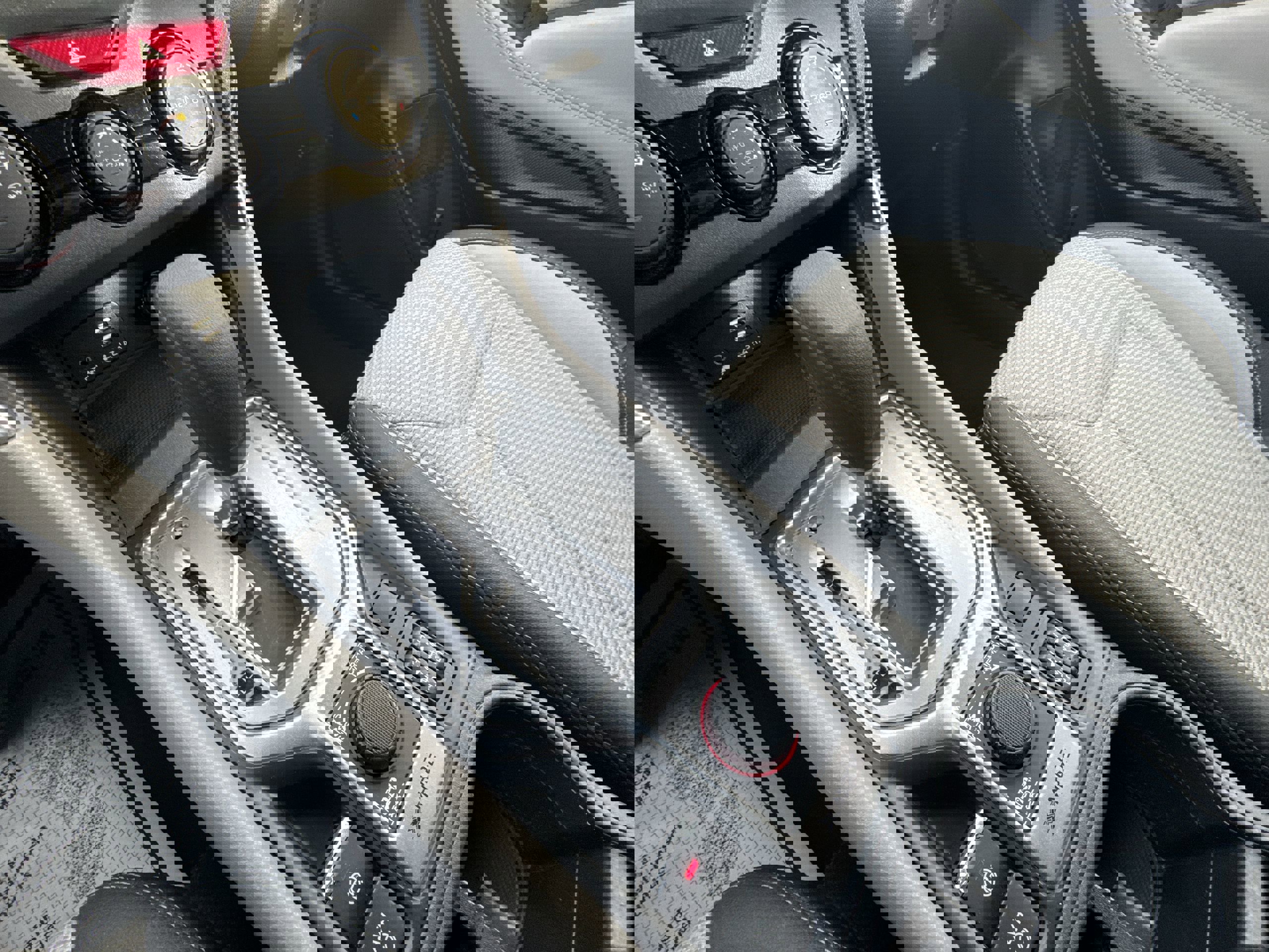 Used 2019 Subaru Forester Premium w/ All-Weather Package image 16