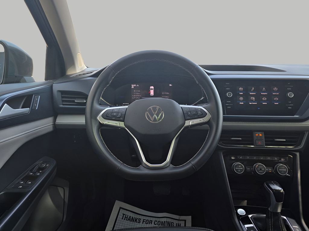 Used 2024 Volkswagen Taos SE image 19