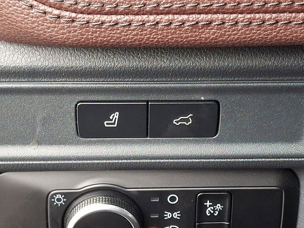 Used 2024 Ford Expedition Limited image 28