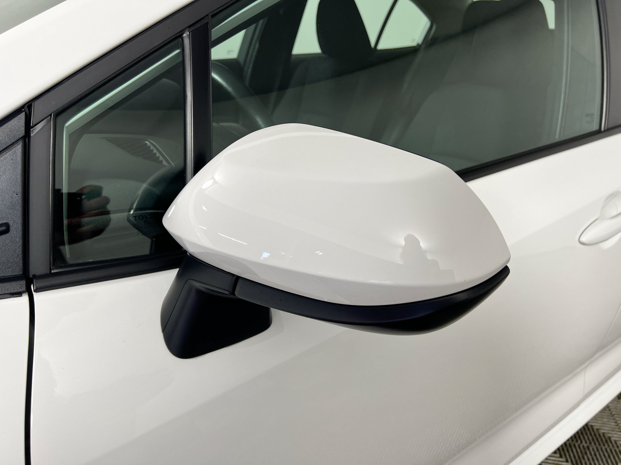 Used 2026 Toyota Corolla LE FWD image 13