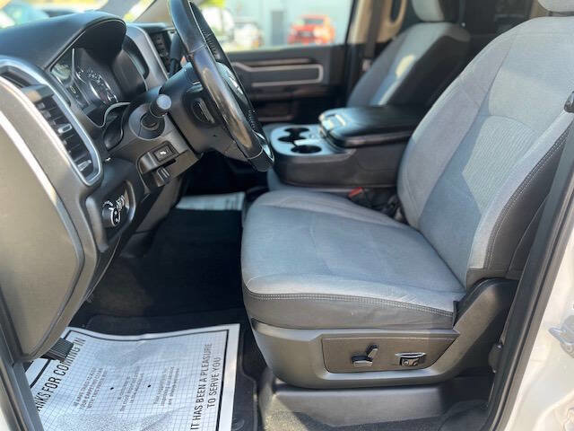 Used 2019 RAM 2500 Big Horn image 15