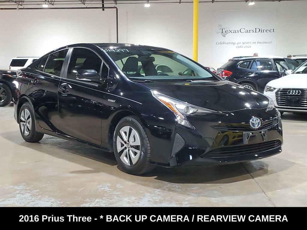 Used 2016 Toyota Prius Three image 3