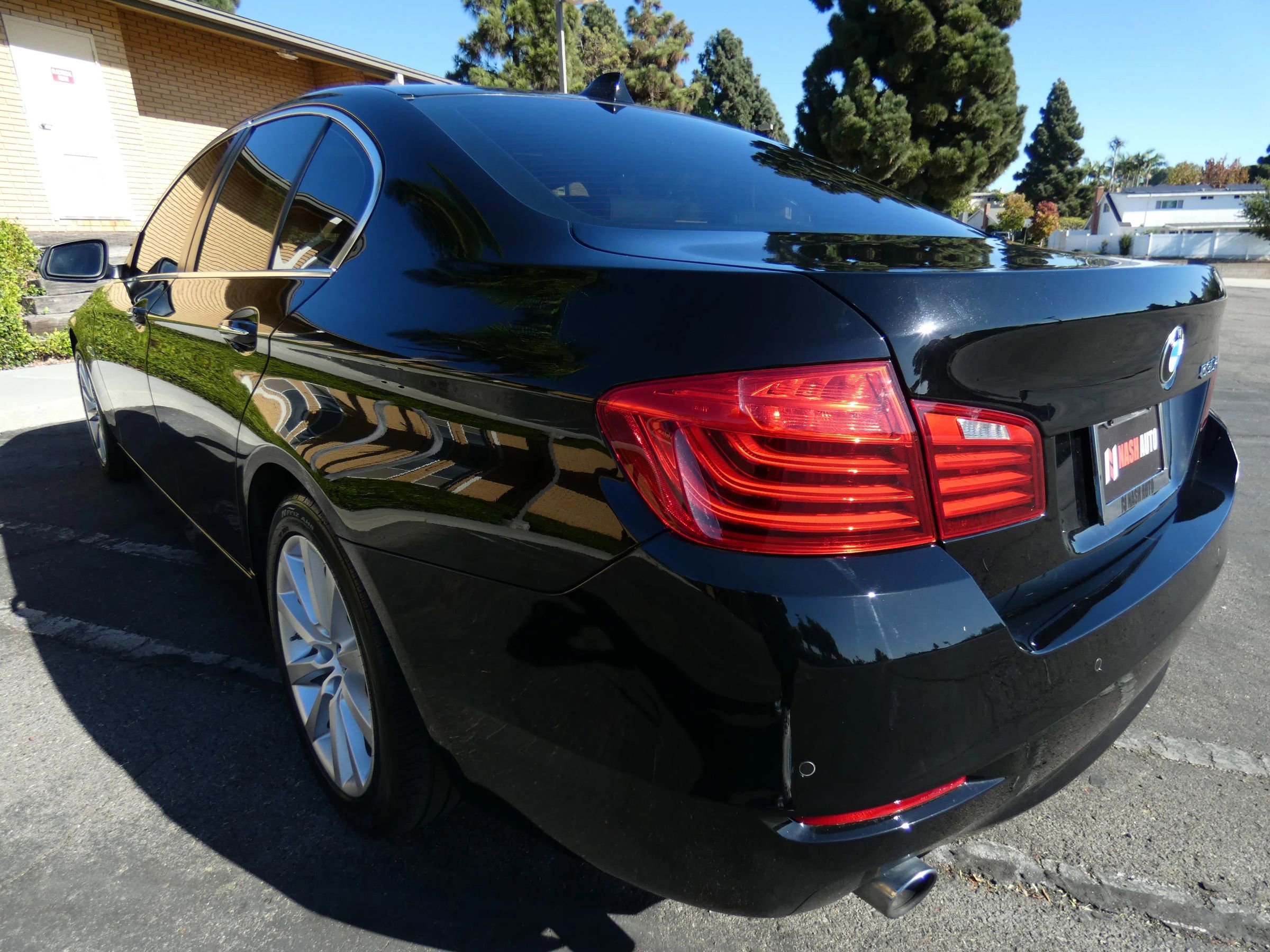 Used 2016 BMW 535i Sedan image 12