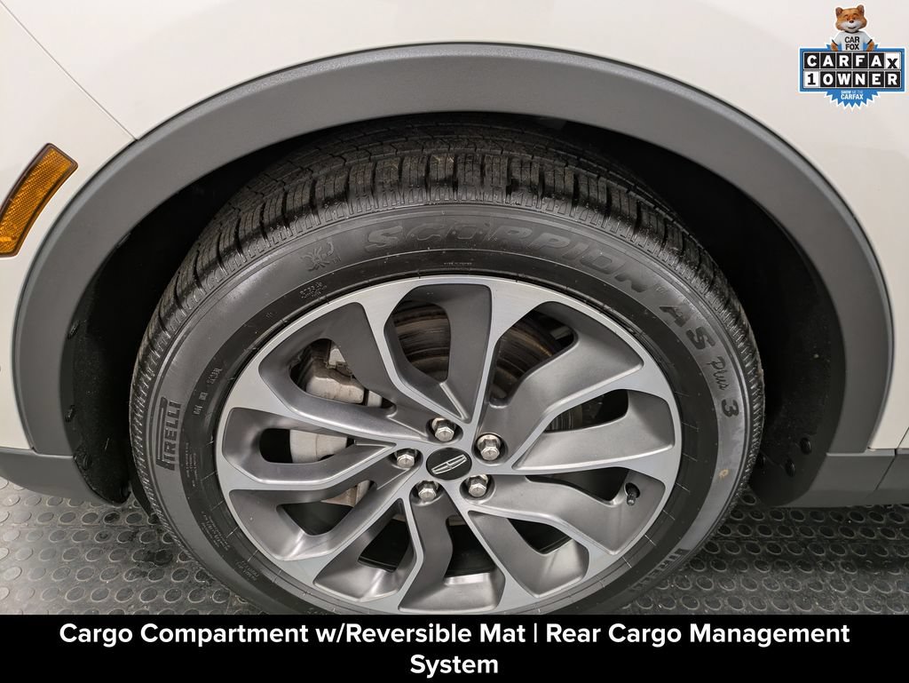 Used 2022 Lincoln Nautilus Reserve AWD/4WD image 10