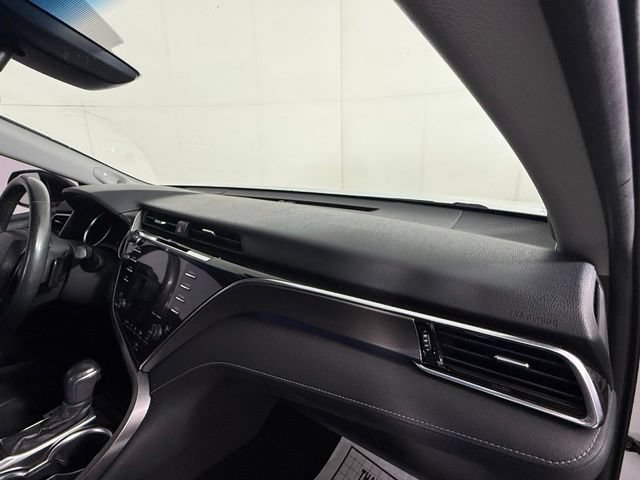 Used 2018 Toyota Camry XSE w/ Driver Assist Package FWD image 30