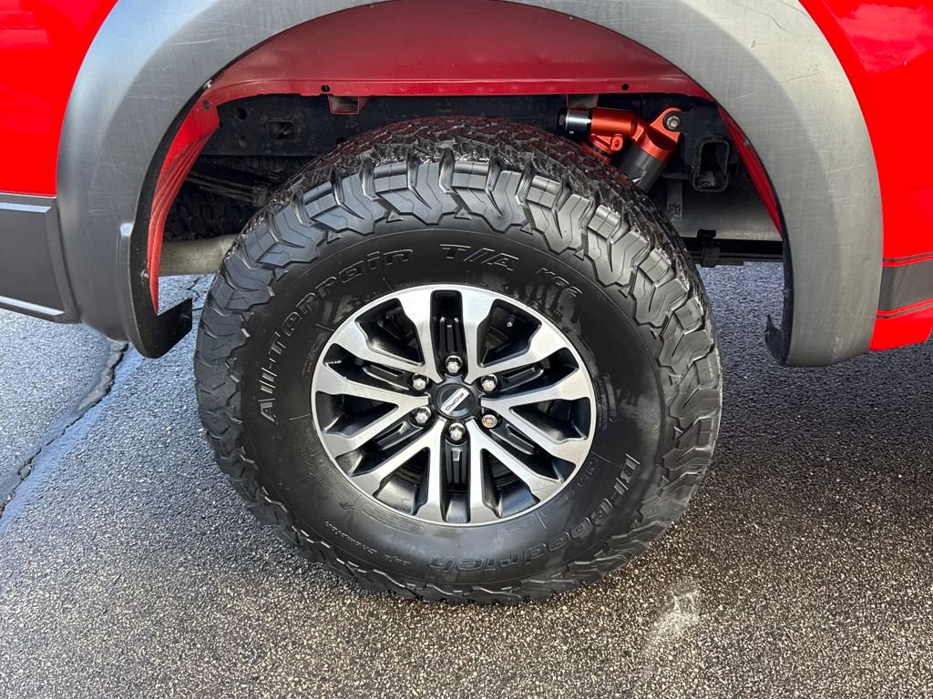 Certified 2020 Ford F150 Raptor w/ Equipment Group 802A Luxury image 16