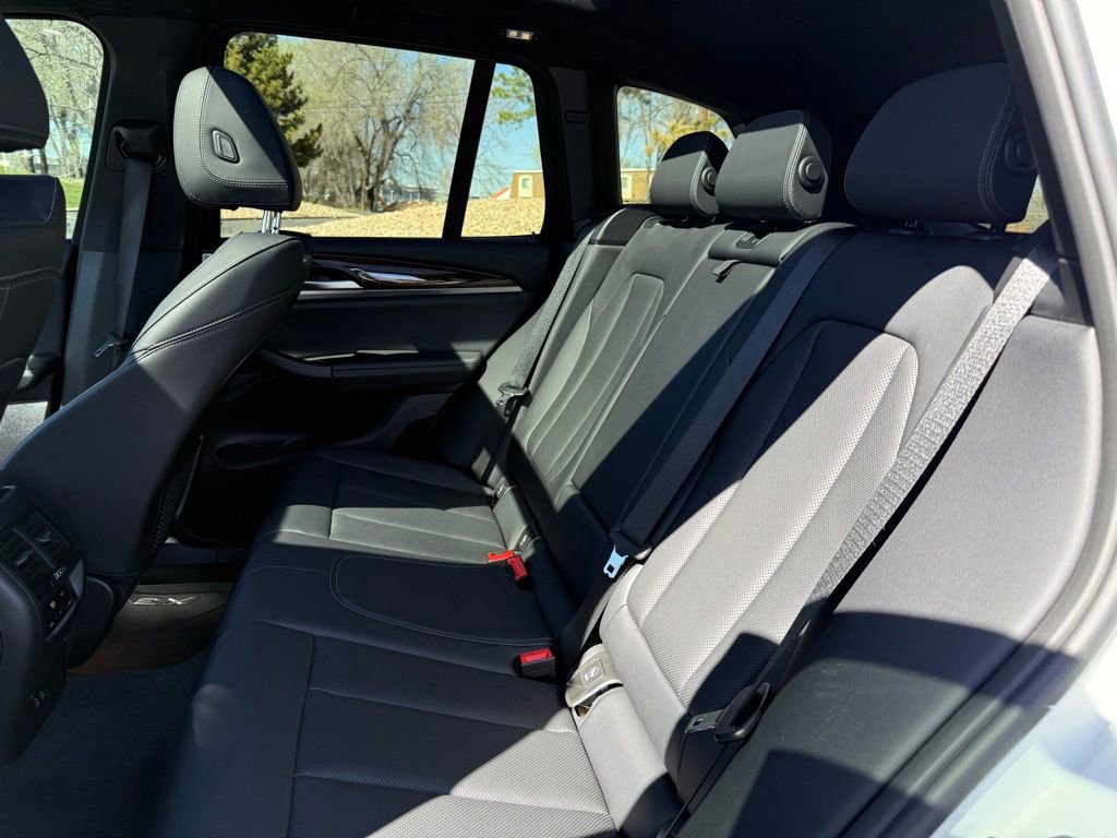 Used 2024 BMW X3 xDrive30i w/ Convenience Package image 17