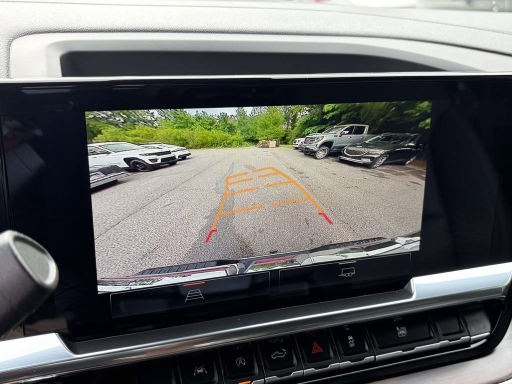 Used 2025 GMC Sierra 1500 SLT AWD/4WD image 24
