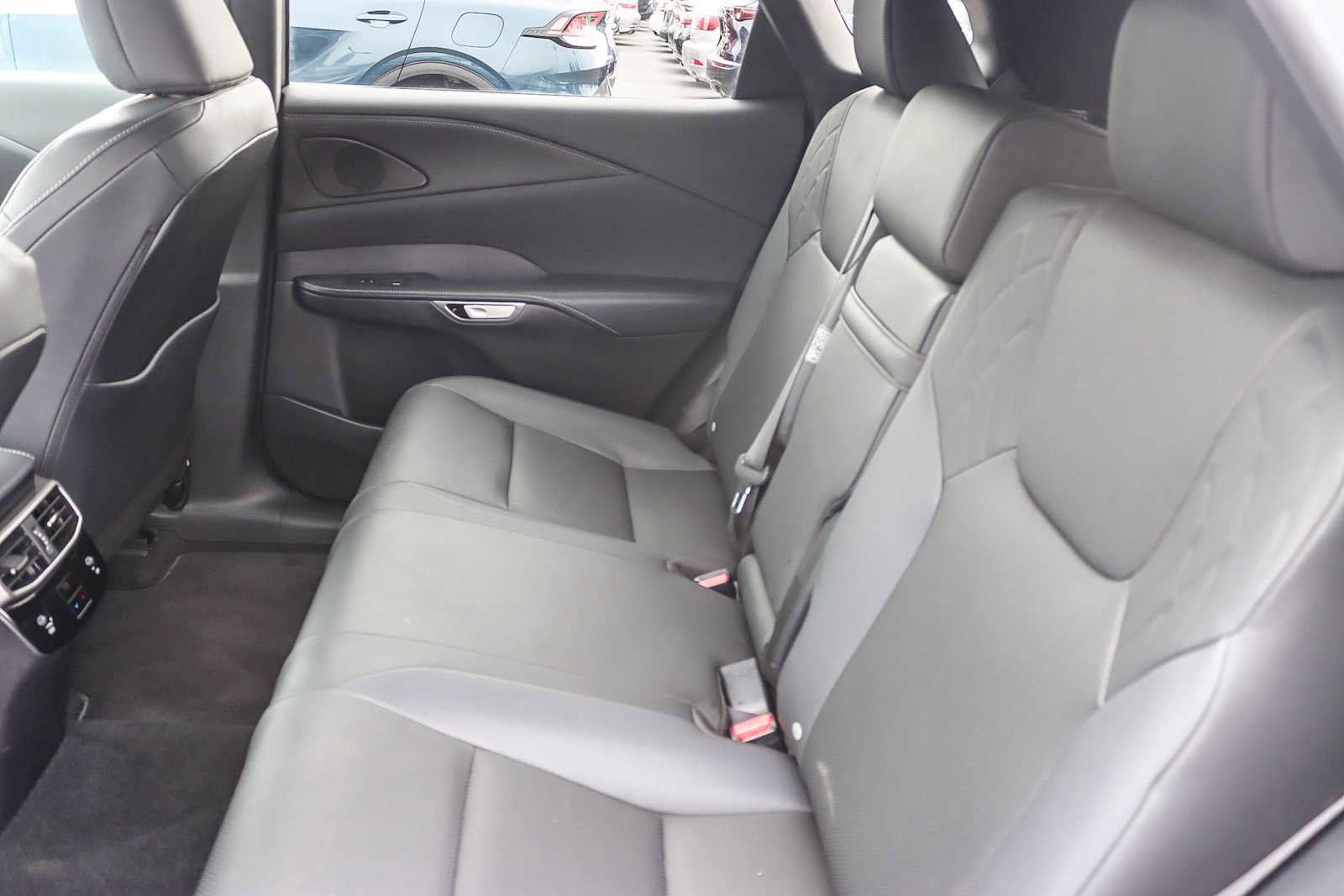 Certified 2025 Lexus RX 350h image 18