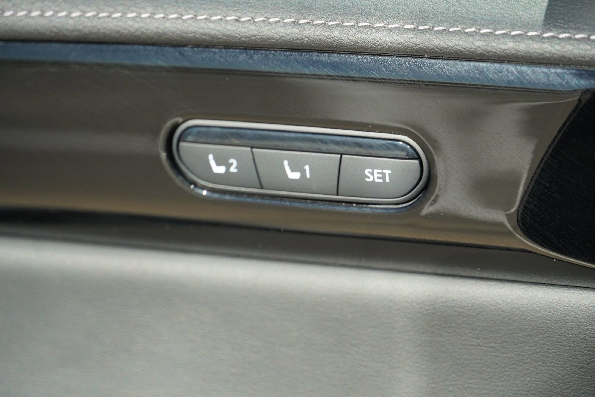 Certified 2025 INFINITI QX60 Pure image 20