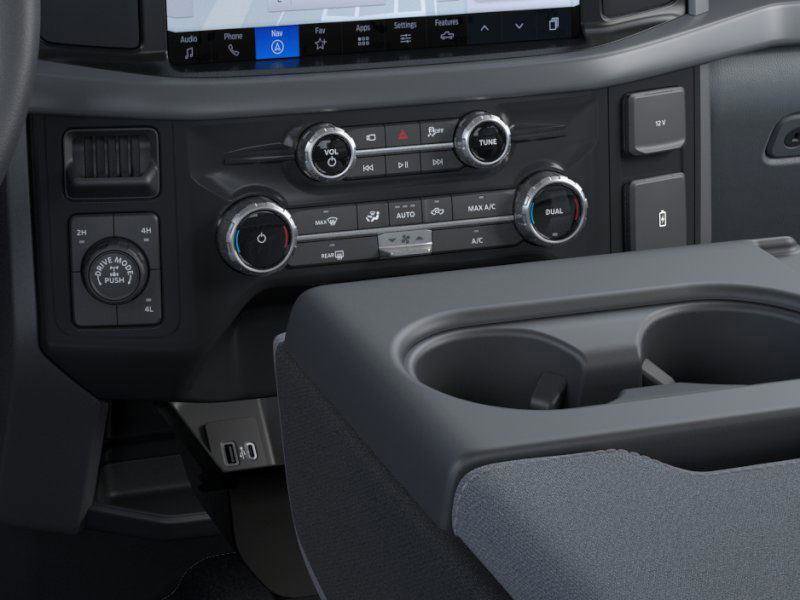 New 2025 Ford F150 XLT w/ Equipment Group 301A Standard image 15
