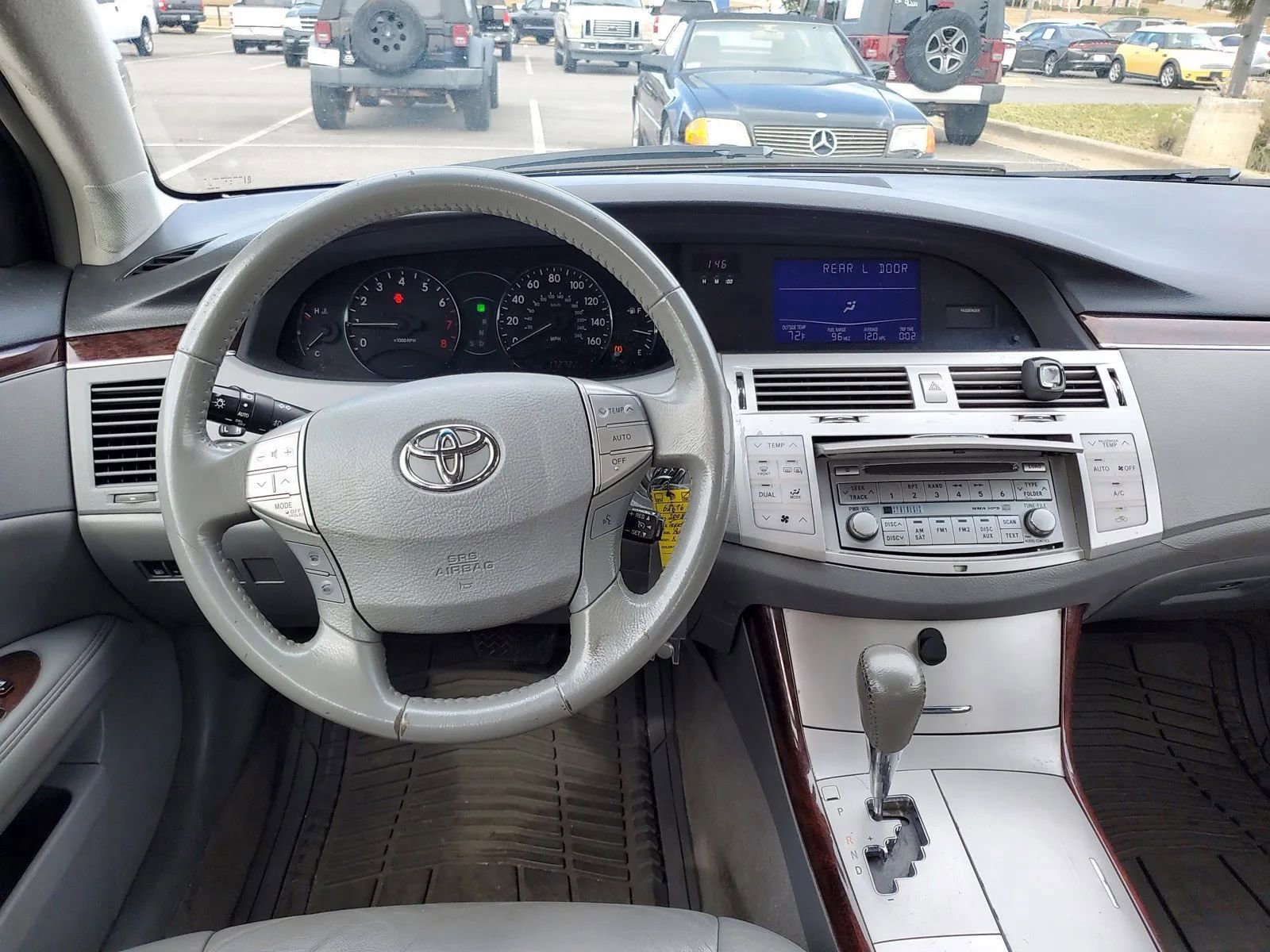 Used 2008 Toyota Avalon XL image 11