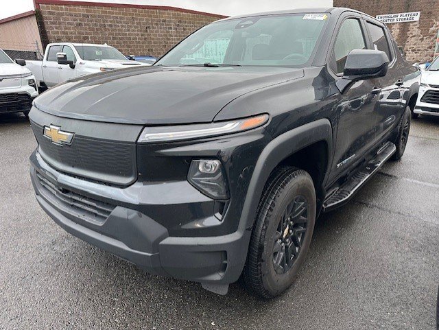 Used 2024 Chevrolet Silverado EV W/T image 1