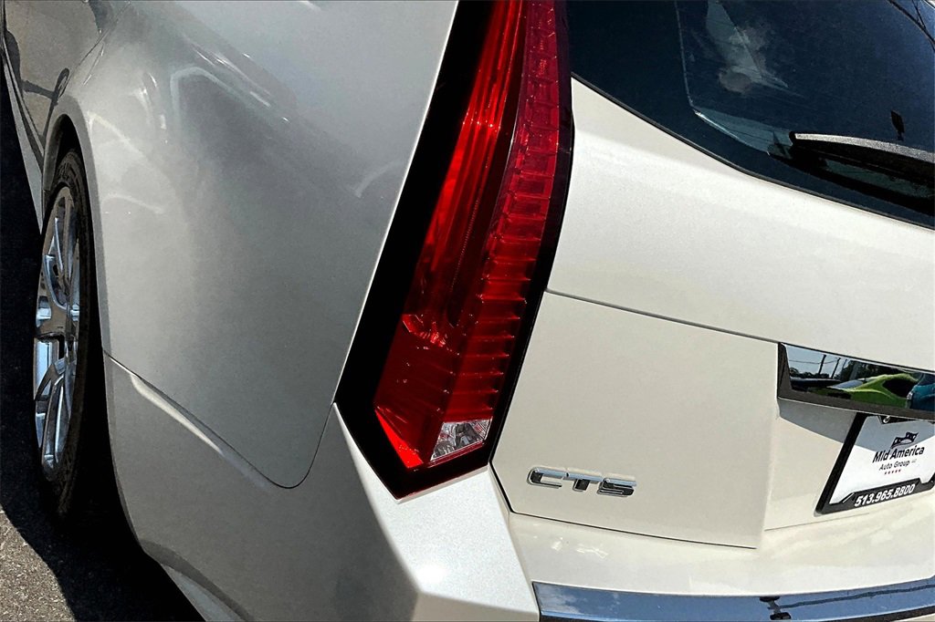 Used 2014 Cadillac CTS V image 30