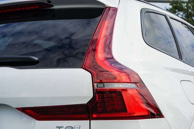 New 2026 Volvo XC60 T8 Plus w/ Protection Package Premier image 6