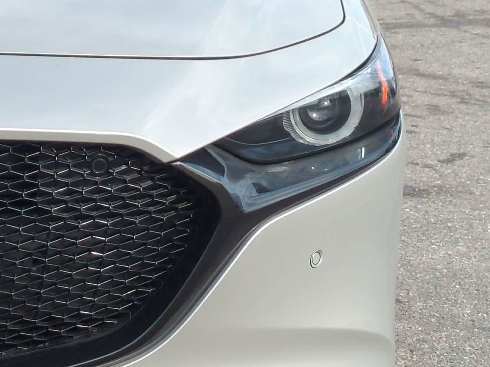 New 2026 MAZDA MAZDA3 Hatchback w/Premium Plus Pkg image 10