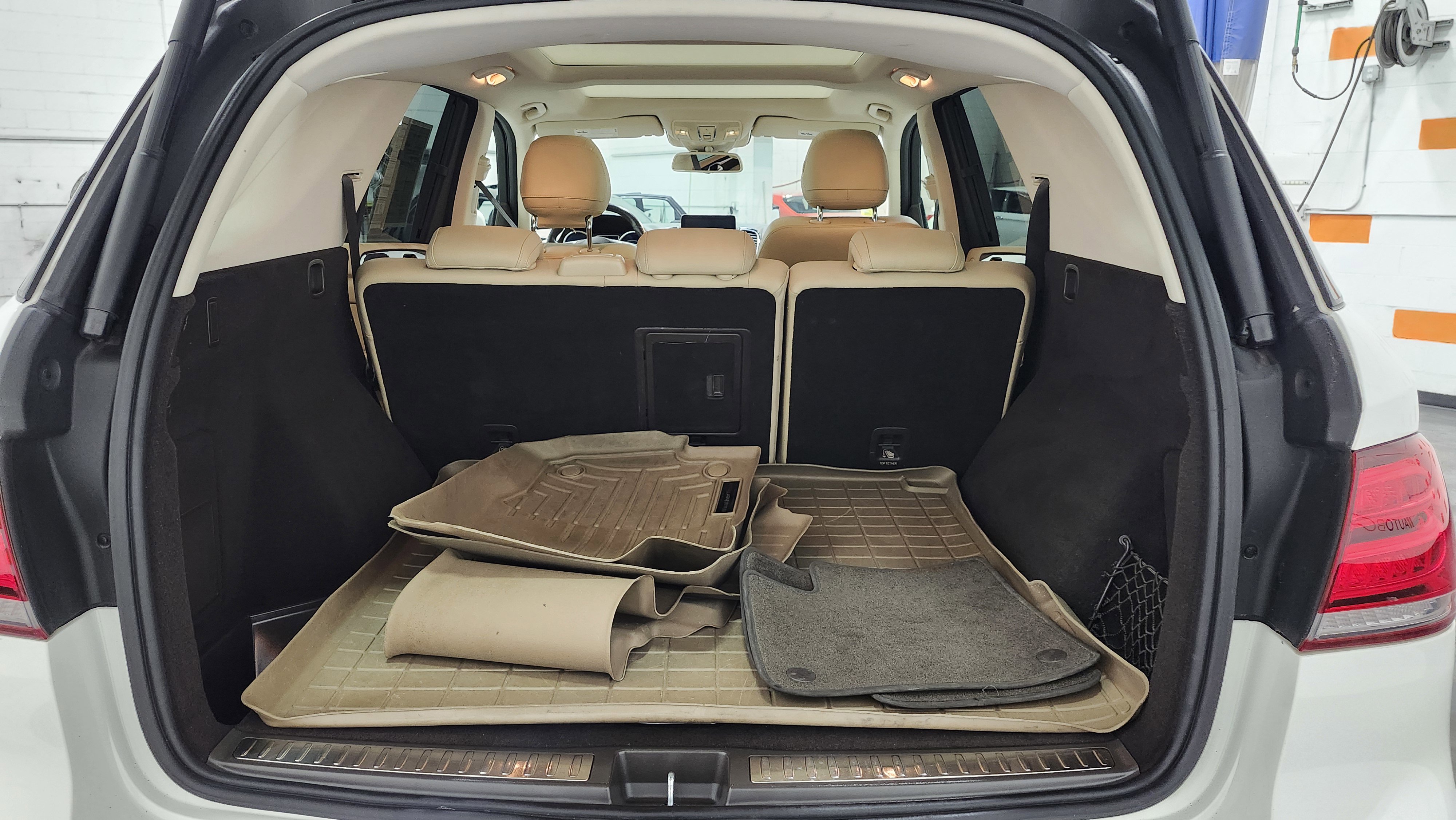 Used 2017 Mercedes-Benz GLE 350 4MATIC image 24