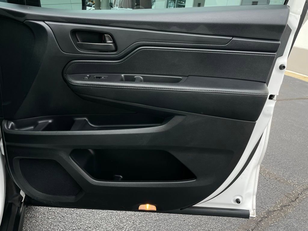 Used 2023 Honda Odyssey EX-L image 30