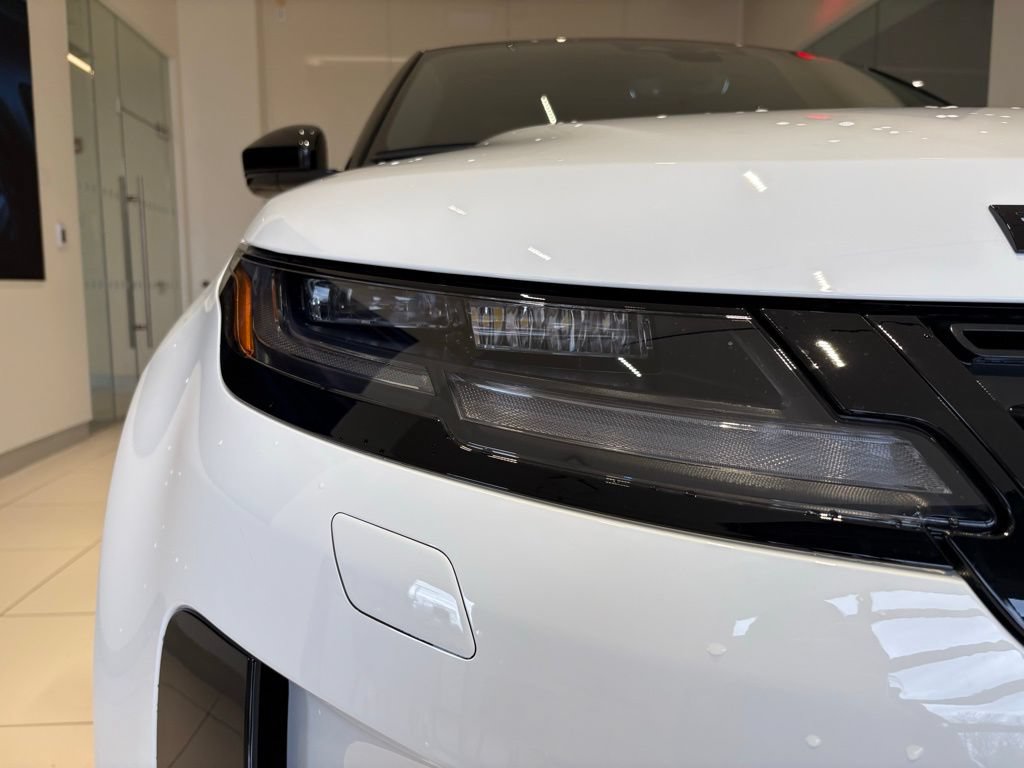 New 2026 Land Rover Range Rover Evoque S AWD/4WD image 5
