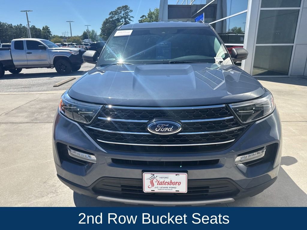 Certified 2021 Ford Explorer XLT w/ Equipment Group 202A RWD image 3