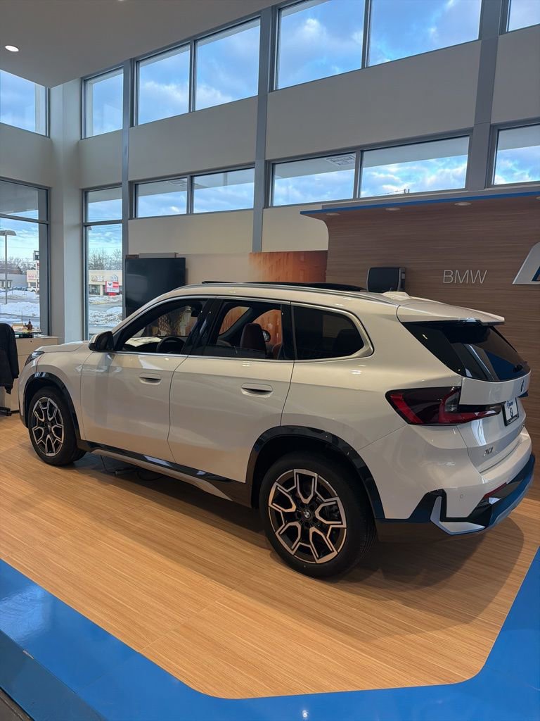 New 2026 BMW X1 xDrive28i w/ Technology Package image 4