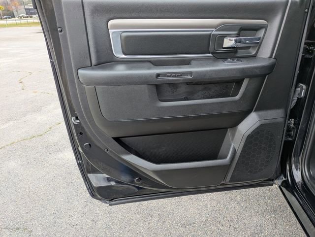 Used 2024 RAM 1500 Classic Warlock image 22