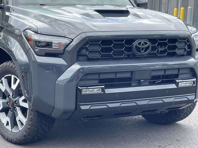 Used 2025 Toyota 4Runner TRD Sport image 2