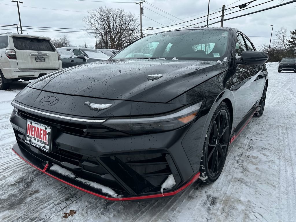 Used 2024 Hyundai Elantra N image 11