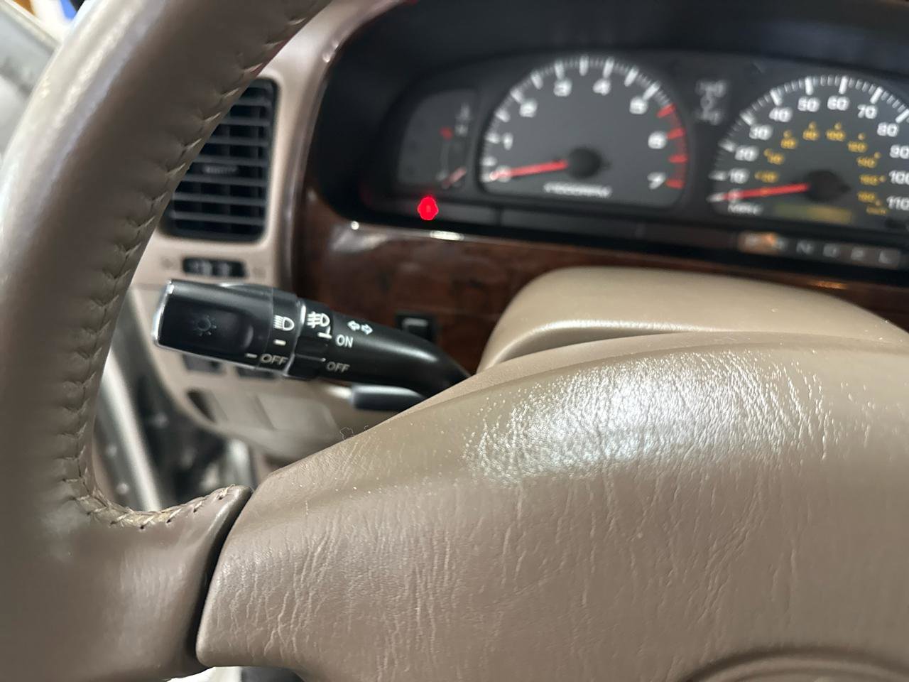 Used 2001 Toyota 4Runner Limited image 13