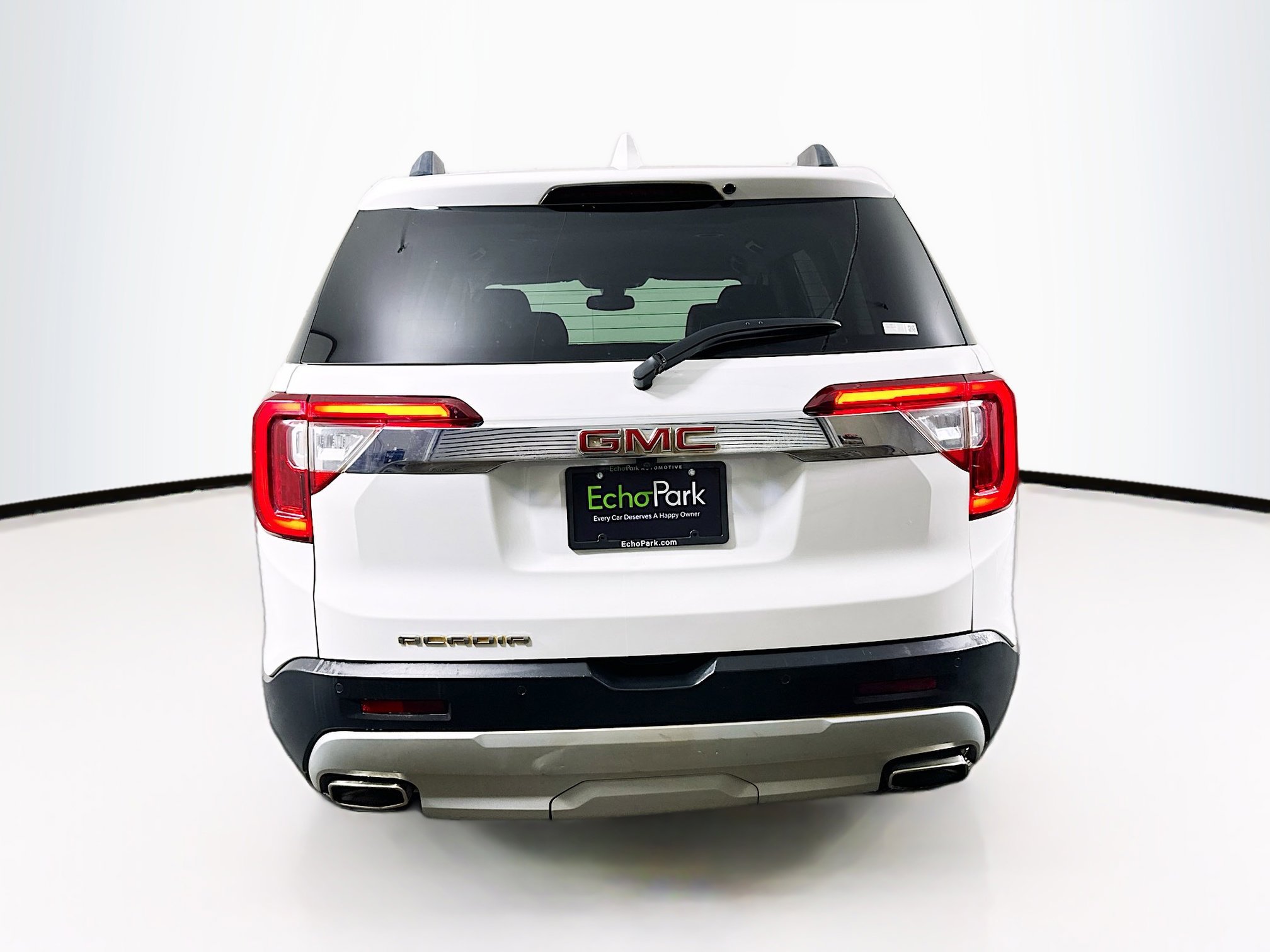 Used 2023 GMC Acadia SLT image 7