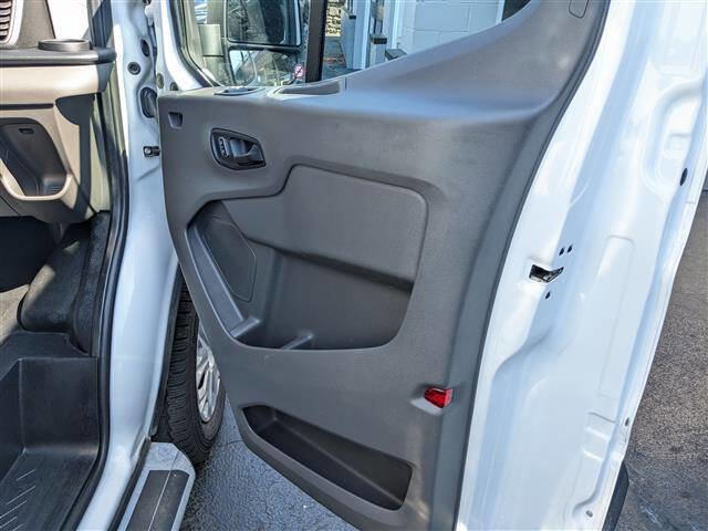Used 2024 Ford Transit 250 Low Roof w/ Exterior Upgrade Package image 19