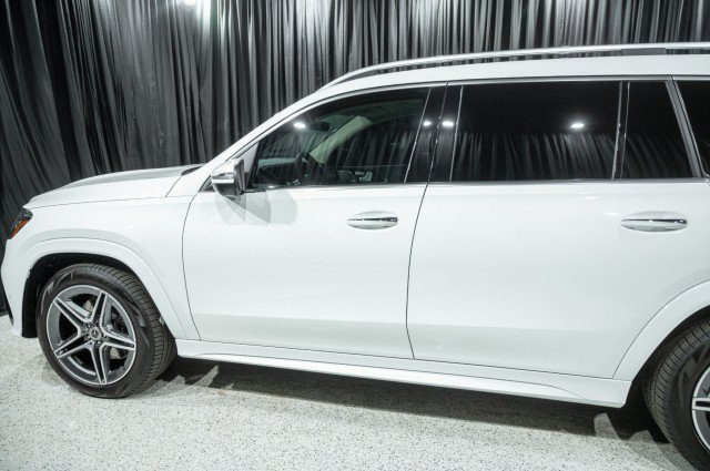 New 2026 Mercedes-Benz GLS 450 4MATIC image 5