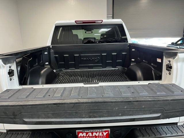 Used 2024 GMC Sierra 1500 SLT AWD/4WD image 16