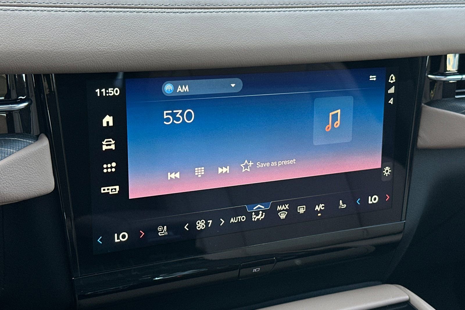 New 2026 Lincoln Navigator Black Label AWD/4WD image 19