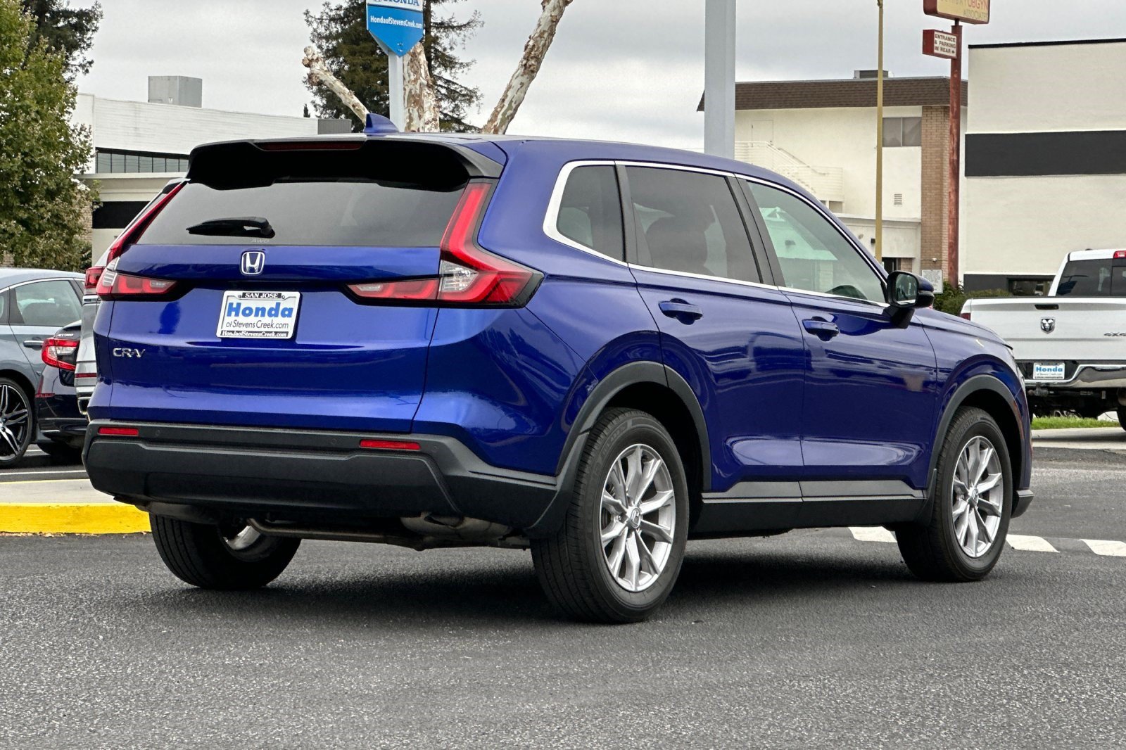Used 2024 Honda CR-V EX-L image 9