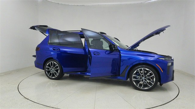 Used 2026 BMW X7 M60i image 76