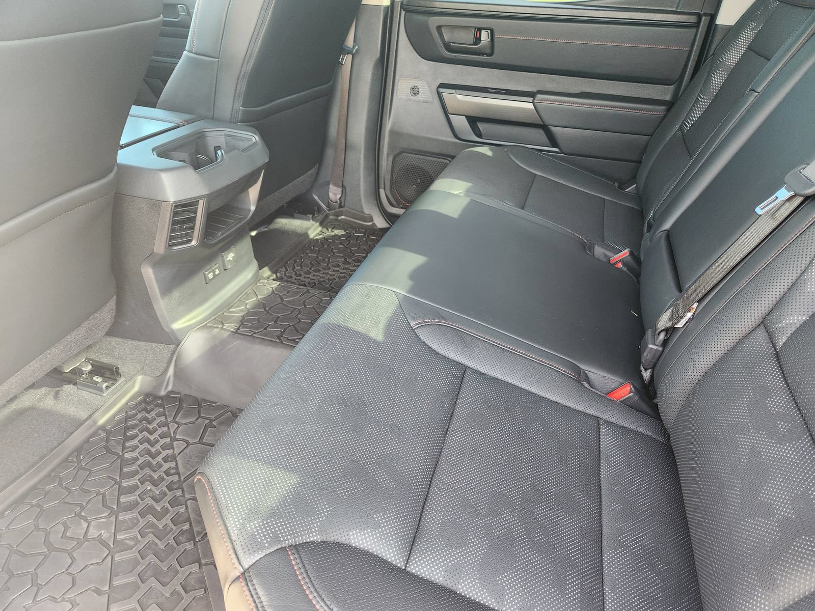 Used 2022 Toyota Tundra TRD Pro AWD/4WD image 33