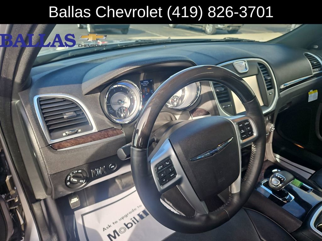 Used 2014 Chrysler 300 C w/ Light Group image 10