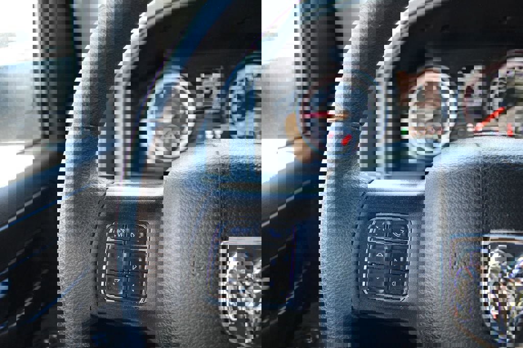 Used 2018 RAM 2500 Tradesman w/ Chrome Appearance Group image 31