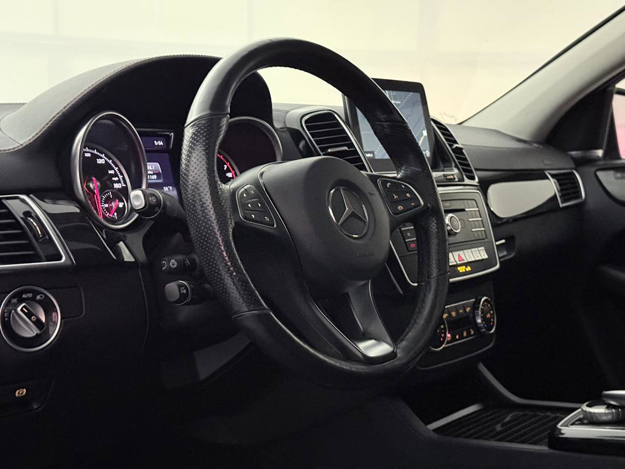 Used 2016 Mercedes-Benz GLE 450 4MATIC Coupe image 21